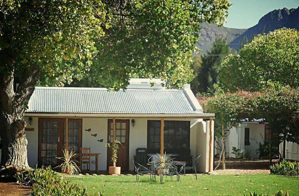 Vindoux Tree House Guest Farm & Casa de hóspedes Tulbagh